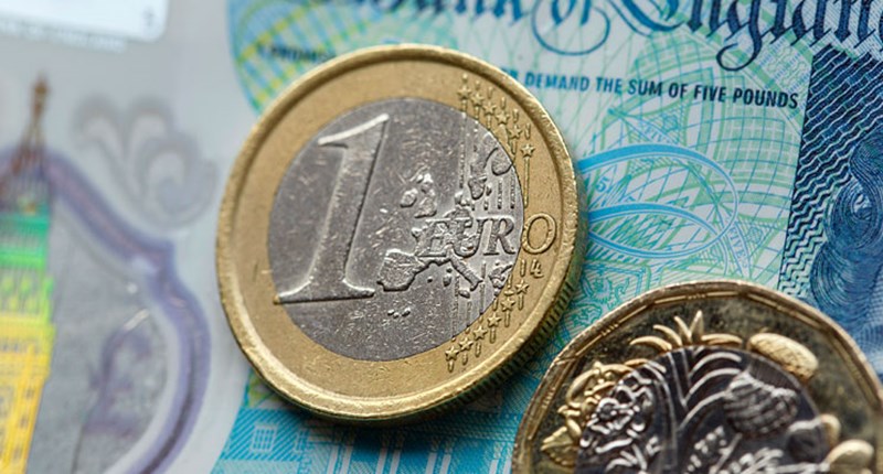 How to Save Costs on Your Overseas Currency Transfer