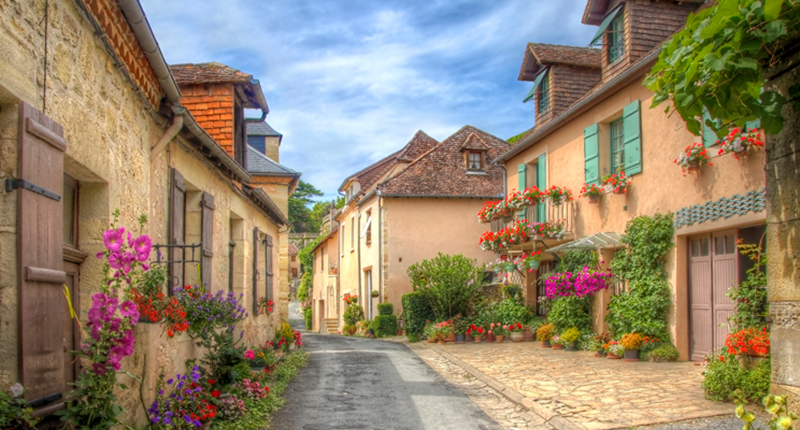 A Guide to Living in the Dordogne