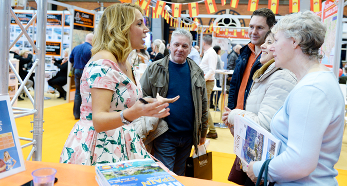 Personal Magazine Signing Sessions at A Place in the Sun Live!