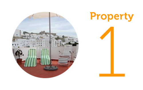 Property 1: Three-bedroom townhouse in Vejer Old Town