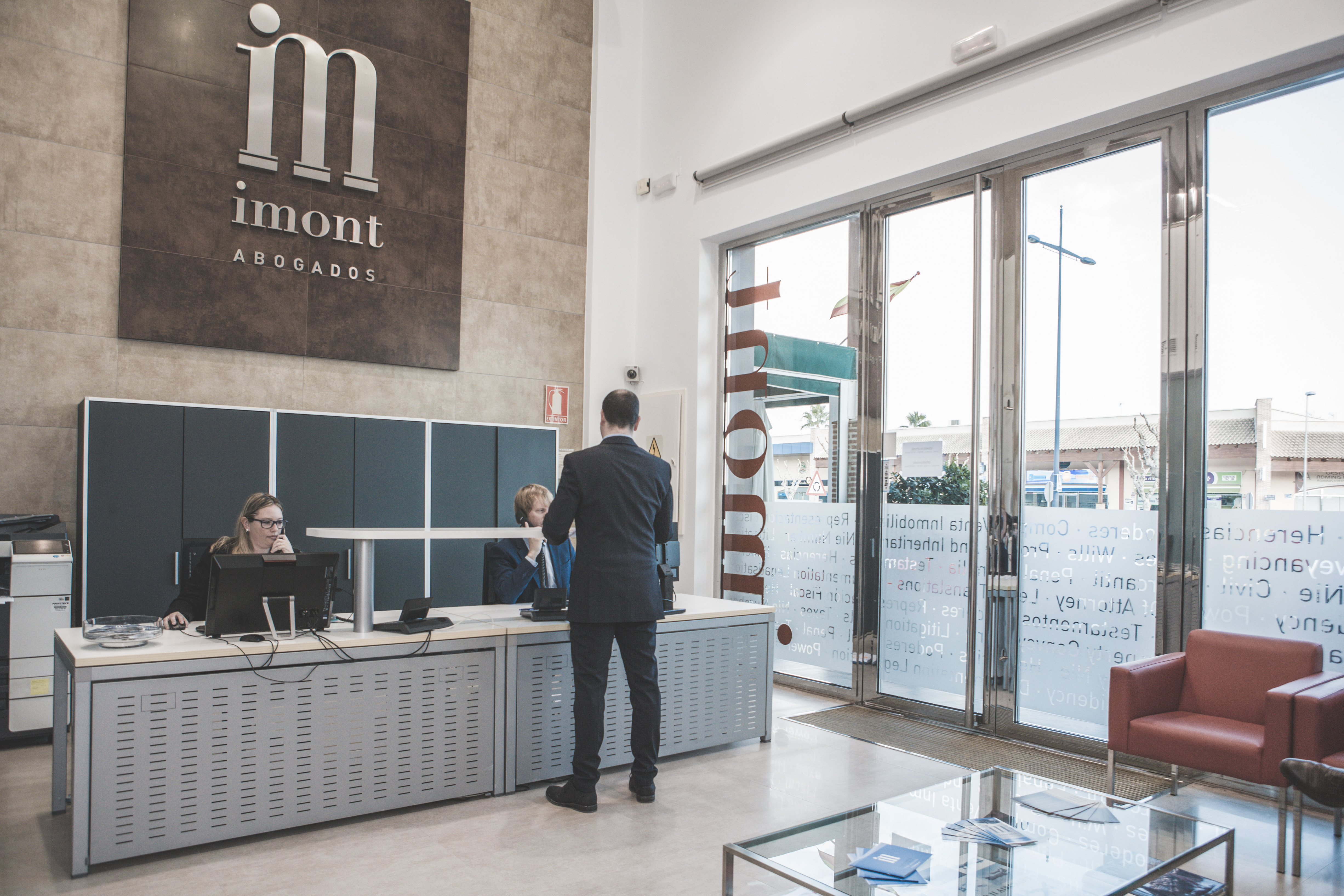 IMONT Legal Services