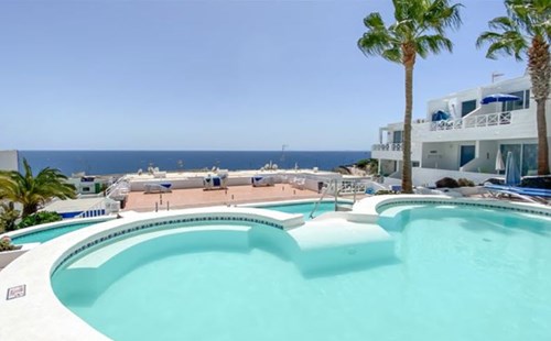 Lanzarote apartment with Sea Views