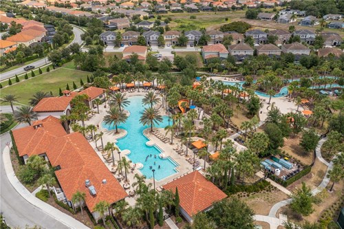 Florida community with pool