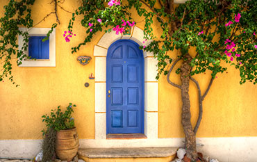 Shipping belongings to Greece
