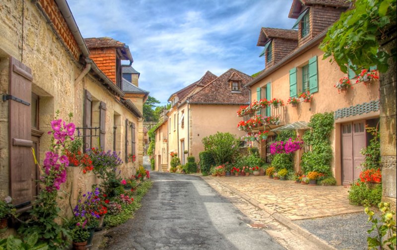 A Guide to Retiring to France