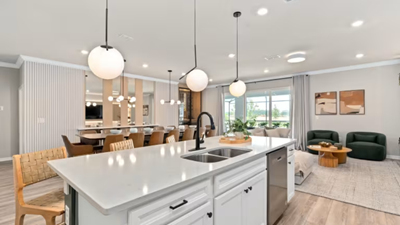 10 Bed Clearwater Grande  property - Image 1