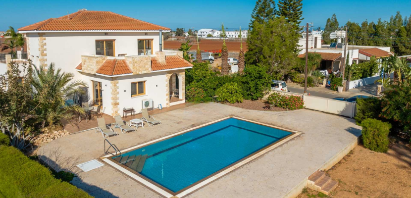 Avgorou Villa