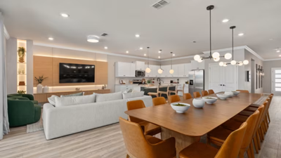 10 Bed Clearwater Grande  property - Image 1