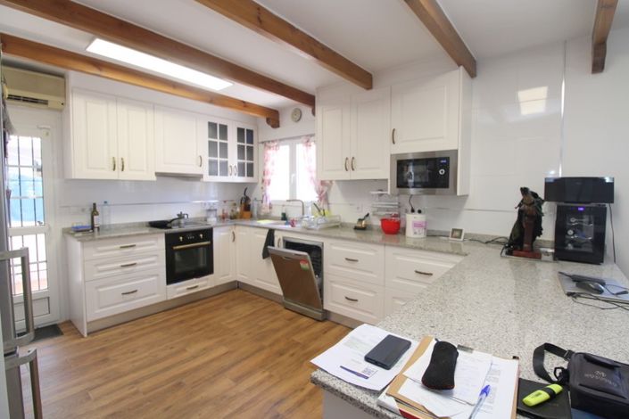 Image No.4-3 Bed Villa for sale