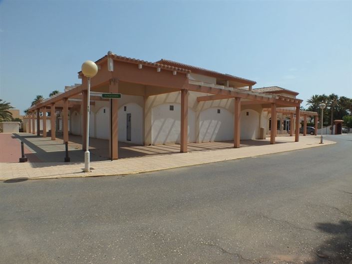 Image No.1-Commercial à vendre à Los Urrutias