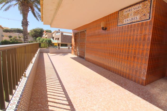 Image No.15-4 Bed Villa for sale