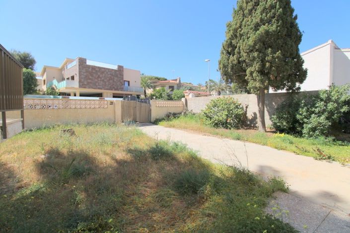 Image No.20-4 Bed Villa for sale