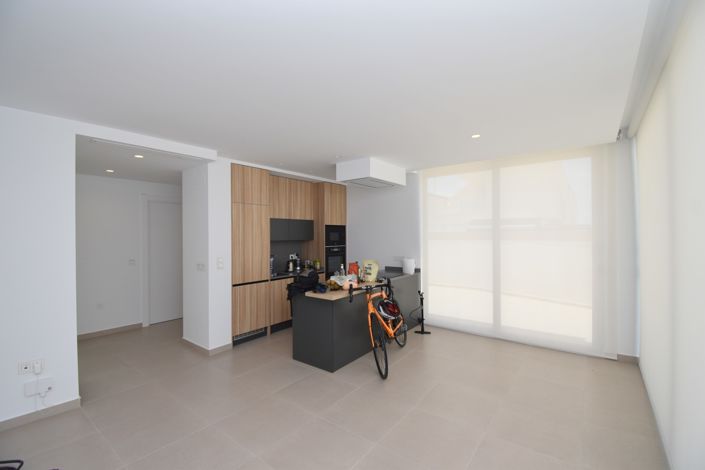 Image No.4-3 Bed Villa for sale