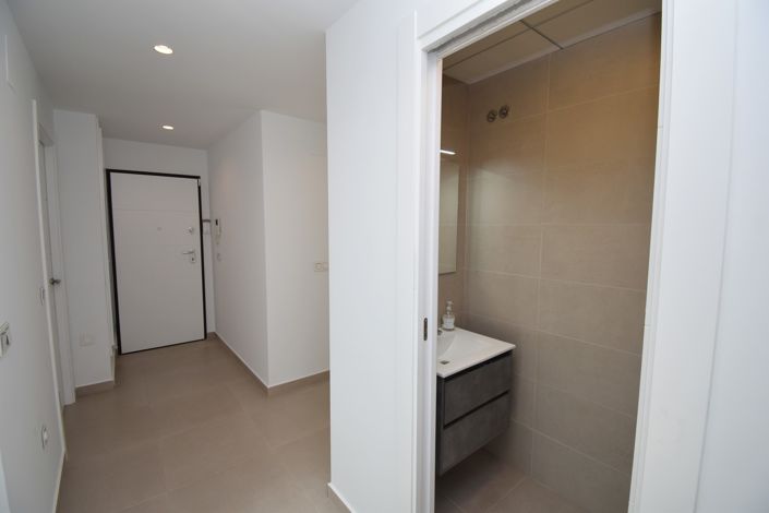 Image No.7-3 Bed Villa for sale