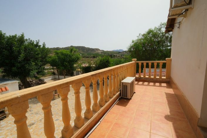 Image No.12-4 Bed Villa for sale