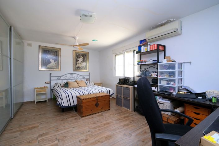 Image No.13-4 Bed Villa for sale