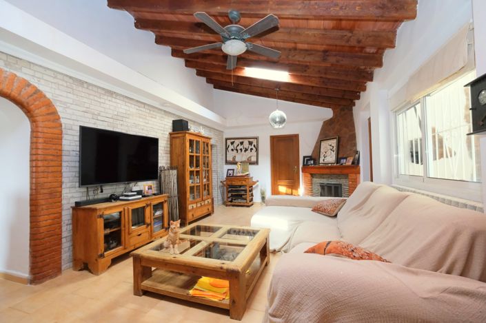 Image No.4-4 Bed Villa for sale