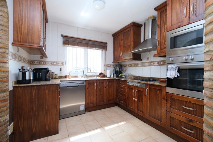 Image No.6-4 Bed Villa for sale