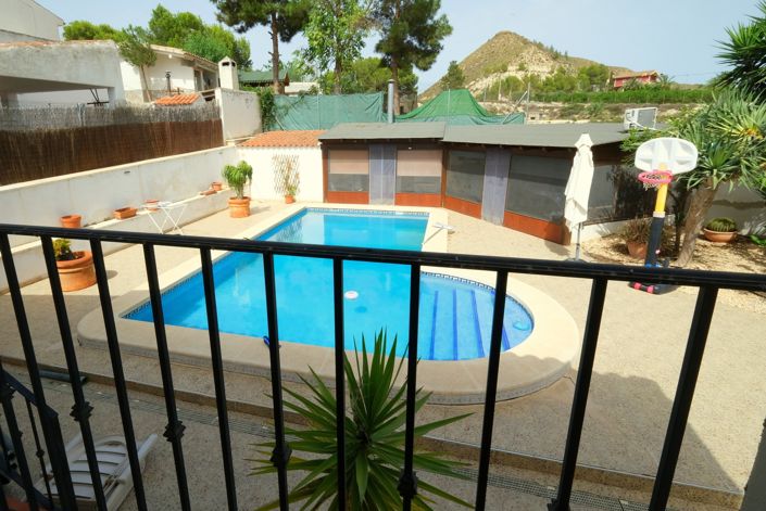 Image No.9-4 Bed Villa for sale