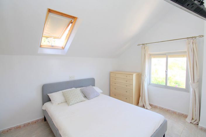 Image No.3-3 Bed Villa for sale