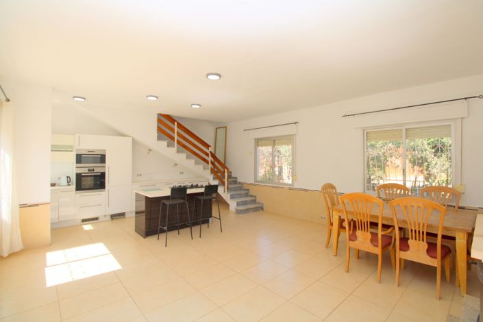 Image No.4-3 Bed Villa for sale