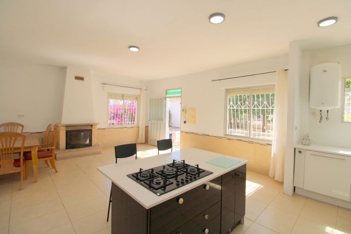 Image No.5-3 Bed Villa for sale