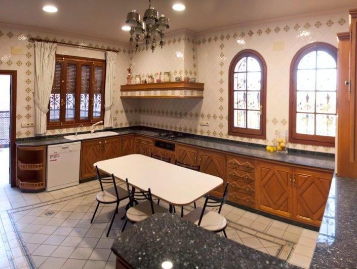 Image No.4-5 Bed Villa for sale