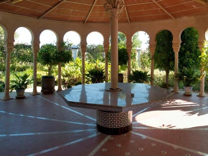 Image No.8-5 Bed Villa for sale