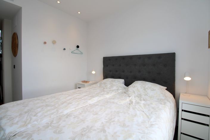 Image No.14-3 Bed Property for sale