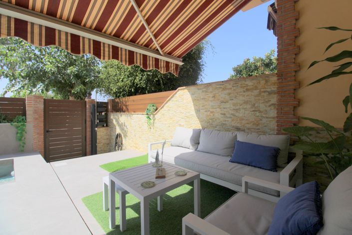 Image No.7-4 Bed Townhouse for sale