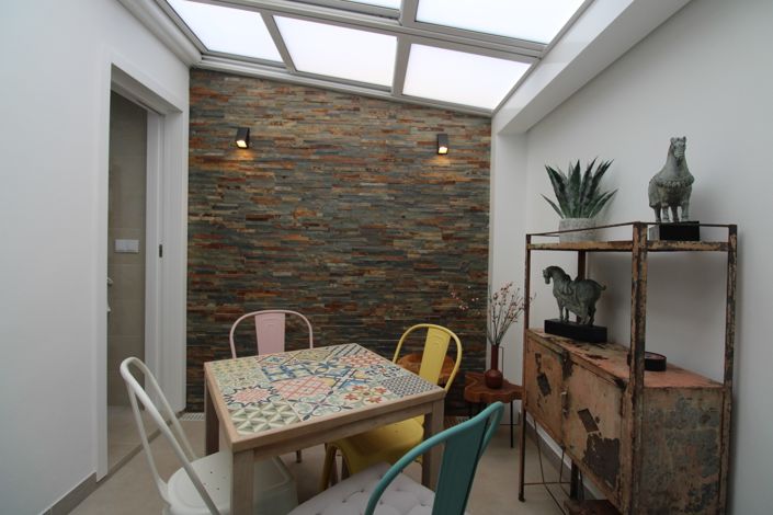 Image No.8-2 Bed Townhouse for sale