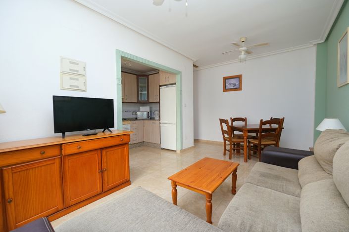 Image No.4-2 Bed Property for sale