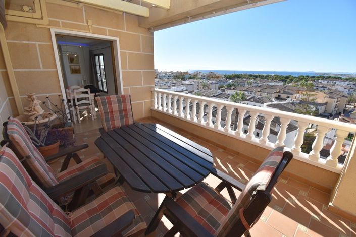 Image No.11-3 Bed Property for sale