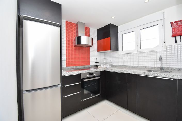 Image No.6-3 Bed Property for sale