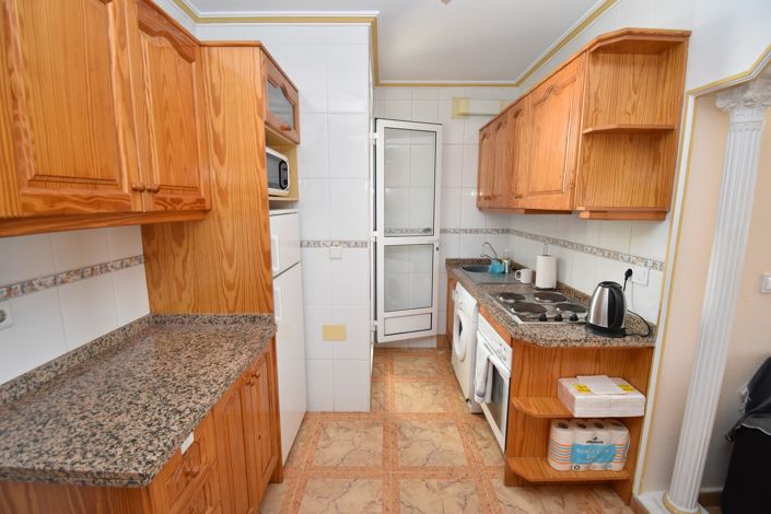 Image No.5-2 Bed Property for sale