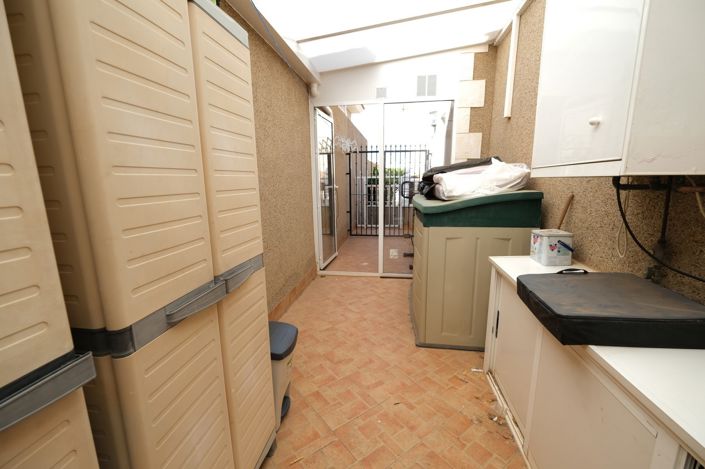 Image No.10-3 Bed Villa for sale