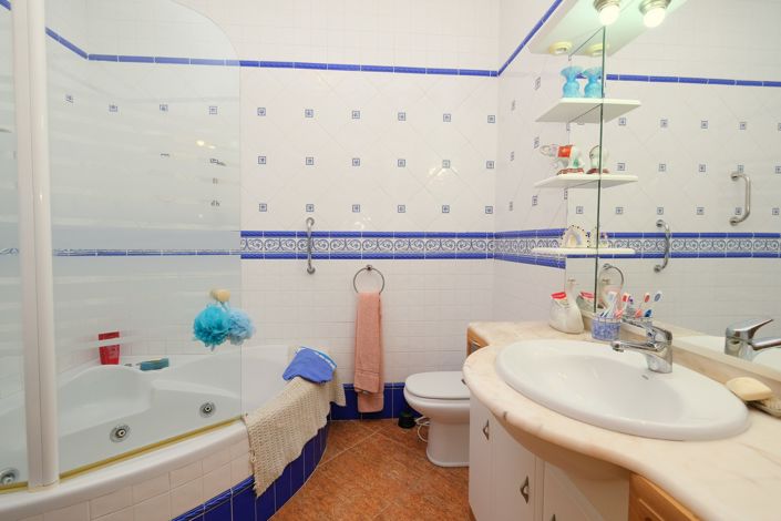 Image No.16-3 Bed Villa for sale