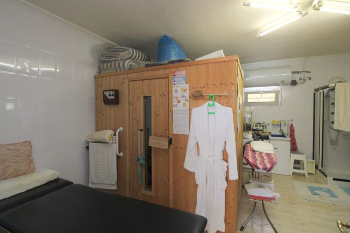 Image No.10-5 Bed Villa for sale