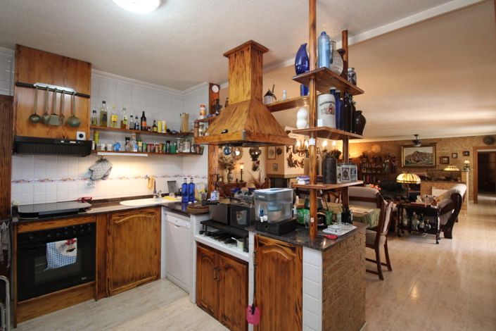 Image No.9-5 Bed Villa for sale