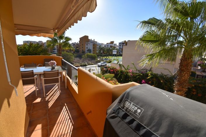 Image No.22-2 Bed Property for sale