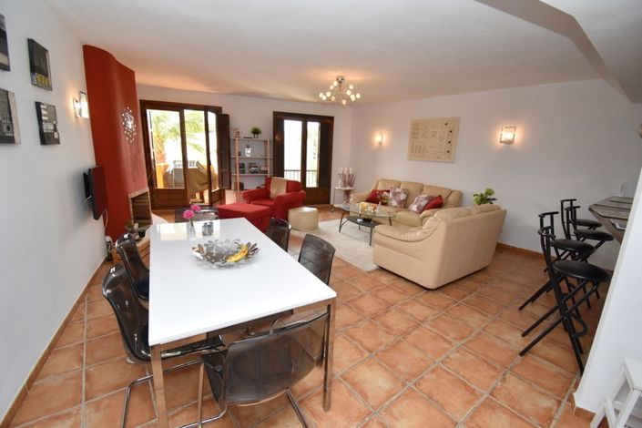 Image No.5-2 Bed Property for sale