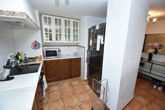 Image No.6-2 Bed Property for sale