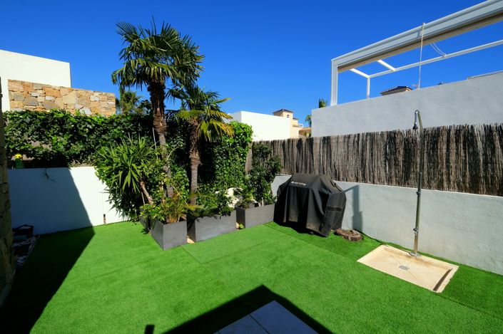 Image No.17-3 Bed Villa for sale