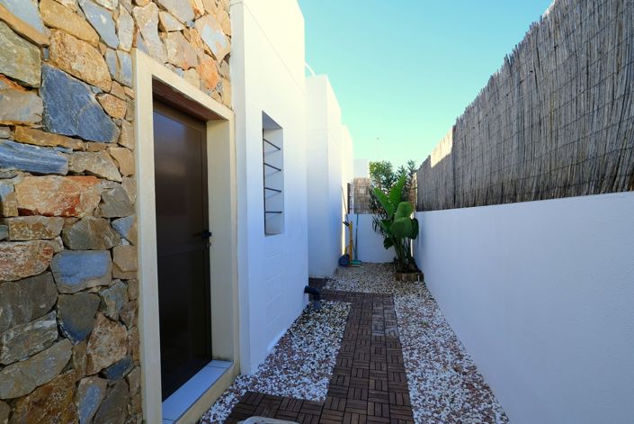 Image No.23-3 Bed Villa for sale