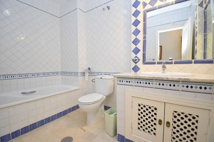 Image No.13-2 Bed Bungalow for sale