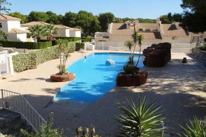 Image No.2-2 Bed Bungalow for sale