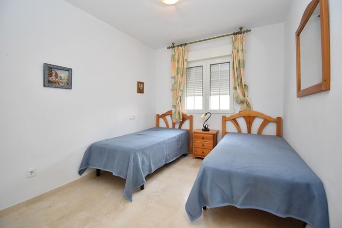 Image No.8-2 Bed Bungalow for sale