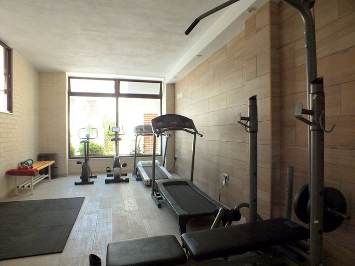 Image No.16-2 Bed Property for sale