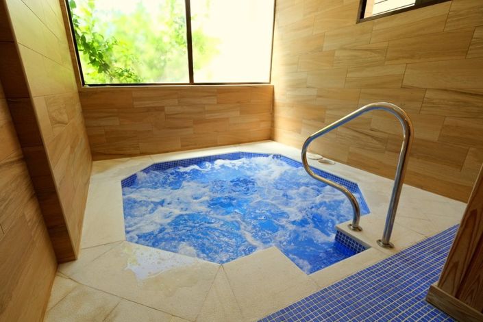 Image No.17-2 Bed Property for sale