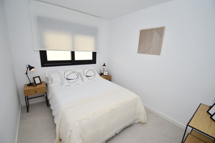 Image No.8-3 Bed Villa for sale